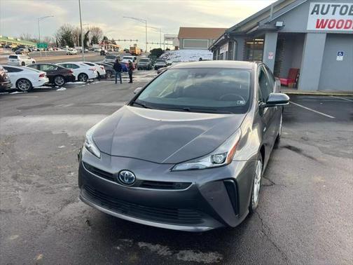 2022 Toyota Prius LE