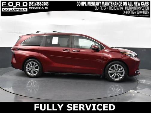 2022 Toyota Sienna Platinum 7 Passenger