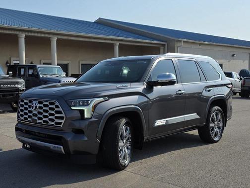 2024 Toyota Sequoia Capstone