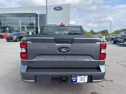 2025 Ford Maverick Lobo Standard