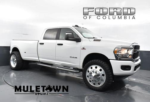 2024 RAM 3500 Big Horn Crew Cab 4x4 8' Box