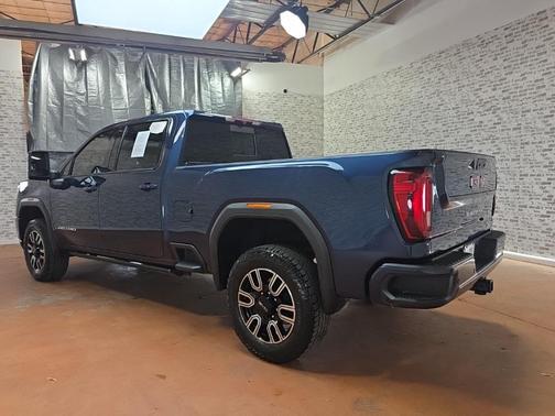 2023 GMC Sierra 2500 AT4