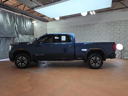 2023 GMC Sierra 2500 AT4