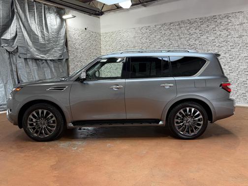 2024 Nissan Armada Platinum 4WD