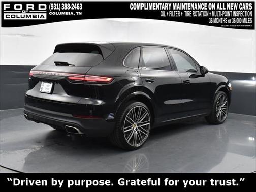 2022 Porsche Cayenne Base