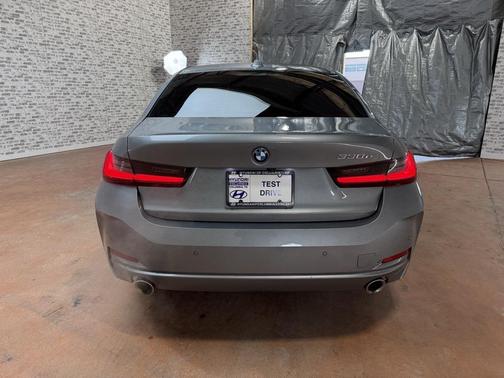 2024 BMW 330e 330e iPerformance