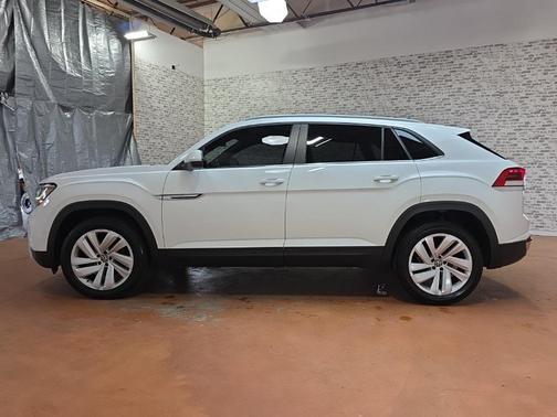 2020 Volkswagen Atlas Cross Sport 3.6L V6 SE w/Technology
