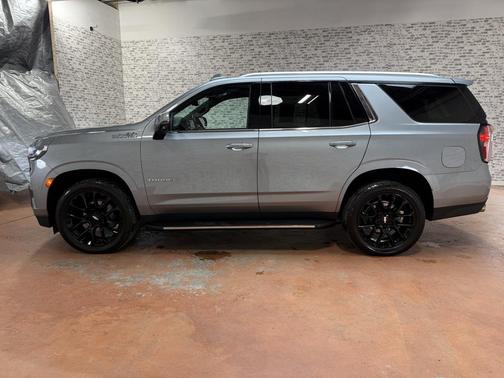 2023 Chevrolet Tahoe 4WD High Country