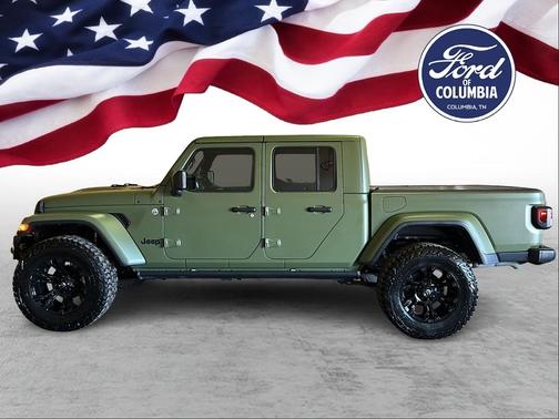 2022 Jeep Gladiator Overland