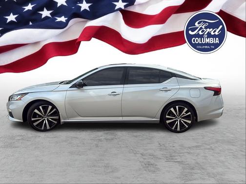 2021 Nissan Altima SR FWD