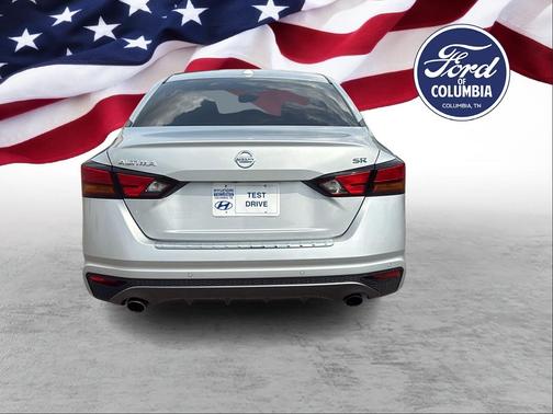 2021 Nissan Altima SR FWD