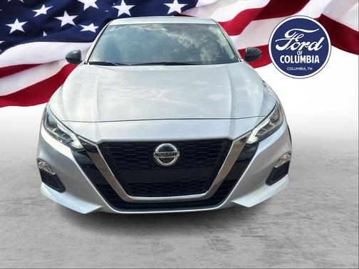 2021 Nissan Altima SR FWD