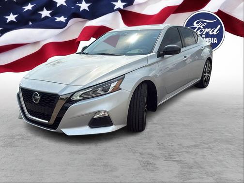 2021 Nissan Altima SR FWD