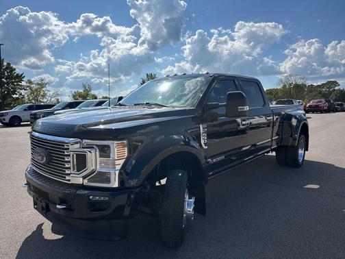 2022 Ford F-450 Limited