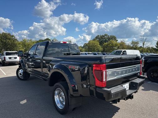 2022 Ford F-450 Limited