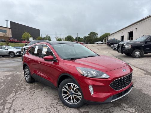 2022 Ford Escape SEL