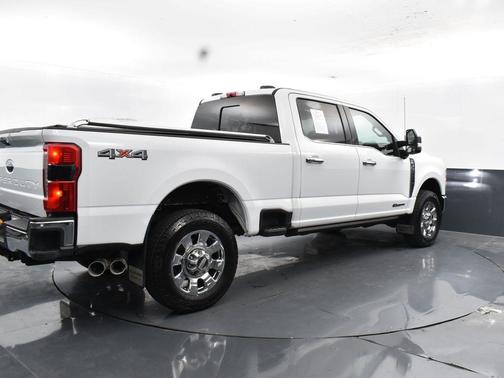 2023 Ford F-350 Lariat