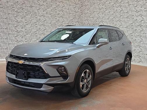 Sterling Gray Metallic 2023 Chevrolet Blazer 3LT