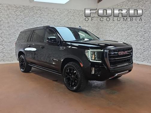 2022 GMC Yukon XL 4WD AT4