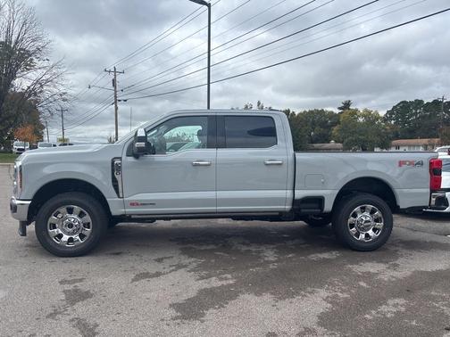 2026 Ford F-350 Lariat