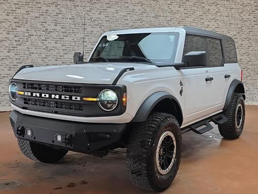 2023 Ford Bronco Black Diamond