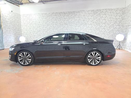 2019 Lincoln MKZ Hybrid Reserve
