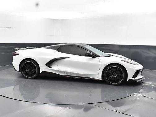 2022 Chevrolet Corvette Stingray w/3LT