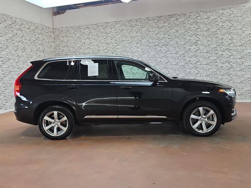 2024 Volvo XC90 B5 Core Bright Theme