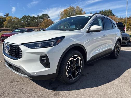 2026 Ford Escape Platinum