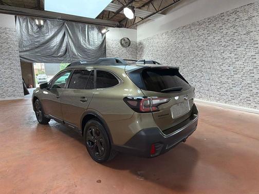 Autumn Green Metallic 2021 Subaru Outback Onyx Edition XT