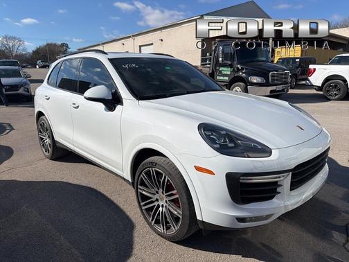 2015 Porsche Cayenne Turbo