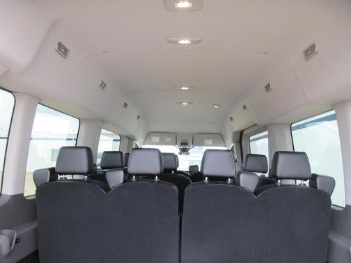 2025 Ford Transit-350 XL