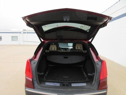 Red Passion Tintcoat 2018 Cadillac XT5 Premium Luxury