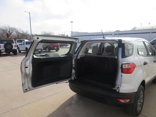 2019 Ford EcoSport S