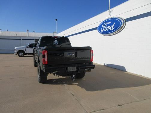 2023 Ford F-350 Lariat