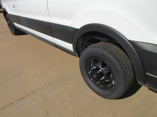 2025 Ford Transit-150 Base