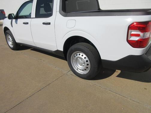 Oxford White 2026 Ford Maverick XL