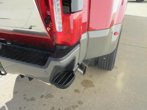 Ruby Red Metallic Tinted Clearcoat 2026 Ford F-350 King Ranch