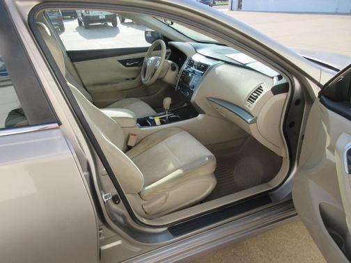 2013 Nissan Altima 2.5 SV