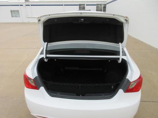 2012 Hyundai SONATA Limited