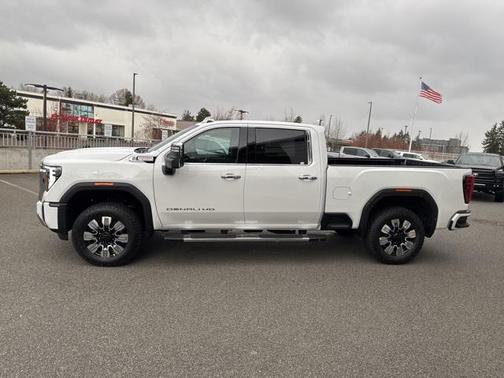 2025 GMC Sierra 2500 Denali