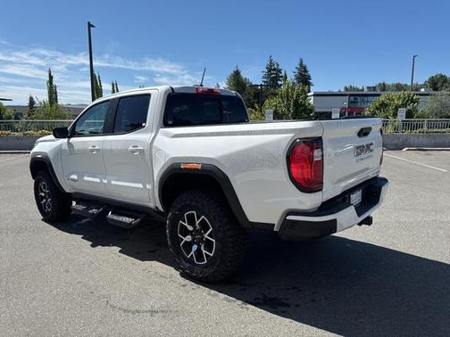 2025 GMC Canyon Base