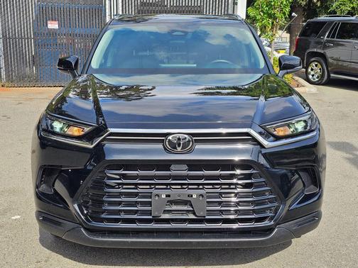 Midnight Black Metallic 2025 Toyota Grand Highlander Hybrid XLE