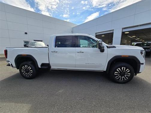 2025 GMC Sierra 3500 Denali