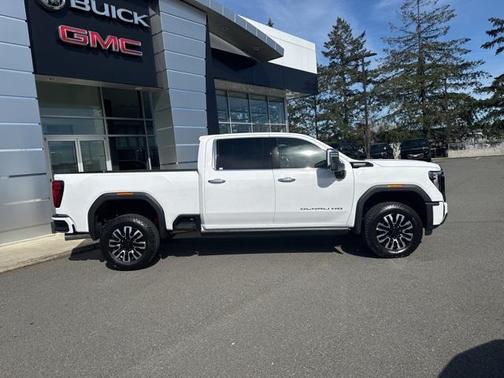 2025 GMC Sierra 3500 Denali