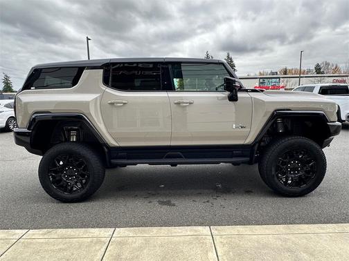 2026 GMC HUMMER EV SUV 2X
