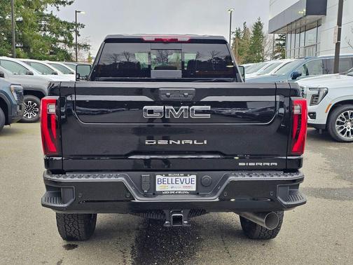 2026 GMC Sierra 3500 Denali
