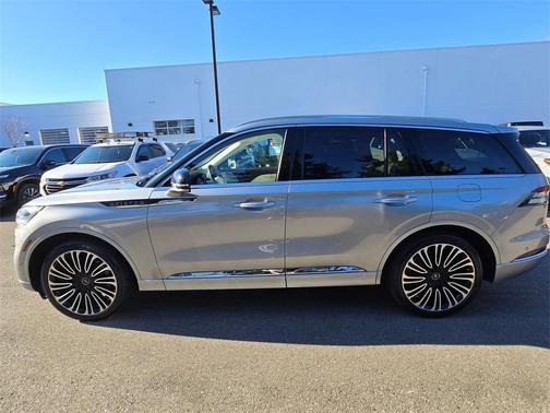 2023 Lincoln Aviator Black Label AWD