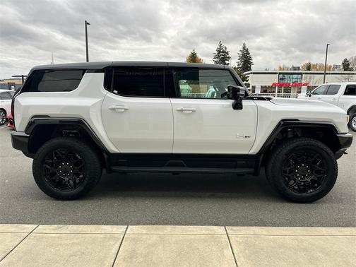 2026 GMC HUMMER EV SUV 2X