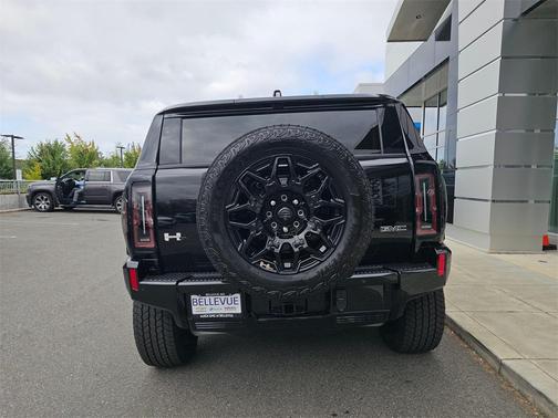 2026 GMC HUMMER EV SUV 2X